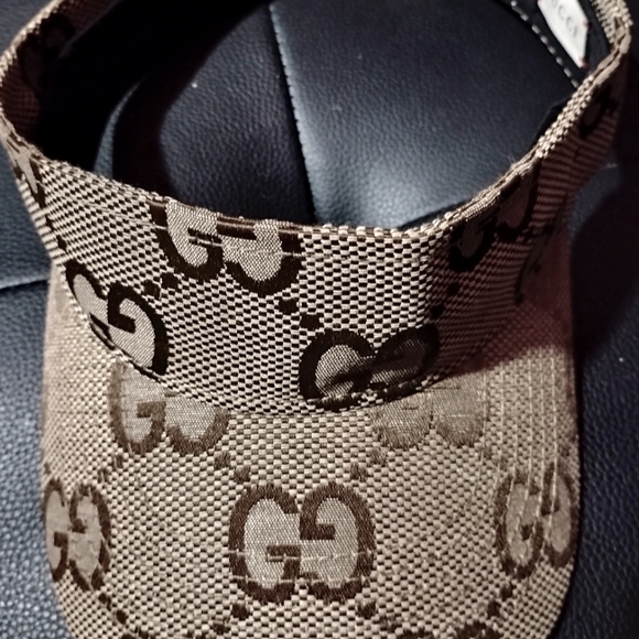 Vintage Tan GG Monogram Visor - Picture 1 of 4